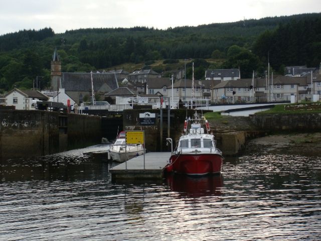S10.JPG - Crinan - začátek kanálu